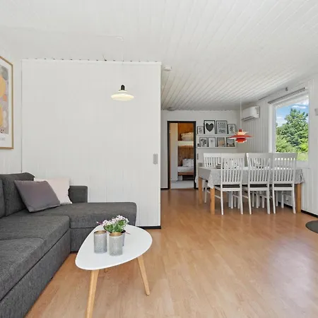Lovely In Lokken With Kitchen *